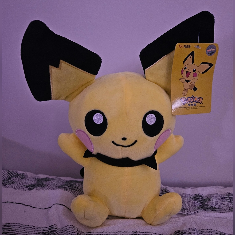 Pokemon Pichu plushie - NEW - stuffed toy